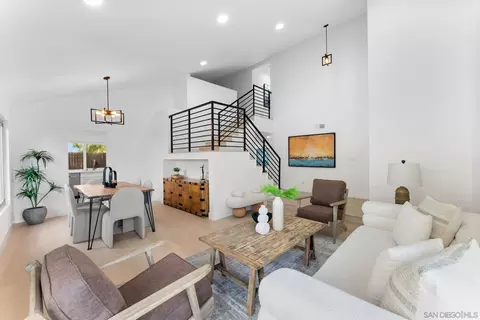 1215 Armstrong Cir, Escondido, CA 92027