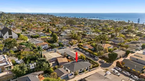 7319 Cuvier St, La Jolla, CA 92037