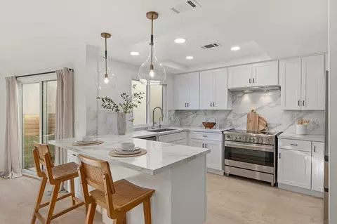 2811 Unicornio St, Carlsbad, CA 92009 photo 10
