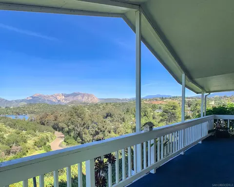 9500 Harritt Rd #SPC 25, Lakeside, CA 92040