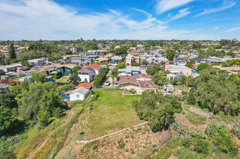 4215-17 Sycamore Dr, San Diego, CA 92105