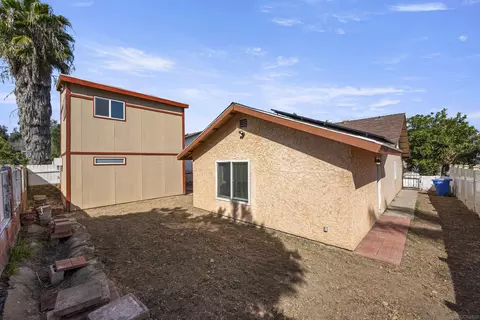 2038 Siegle Dr, Lemon Grove, CA 91945 photo 34