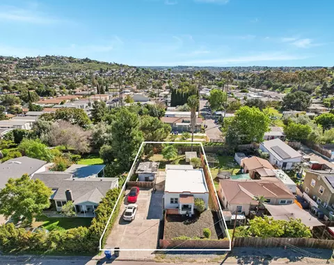 8659 Valencia St #1, Spring Valley, CA 91977