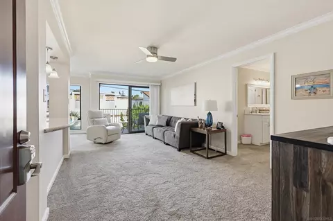 1235 Parker Pl #2H, San Diego, CA 92109