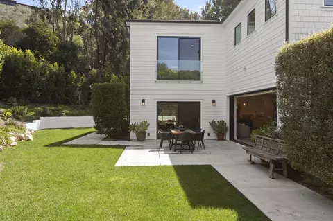 Exterior - 6989 Paseo Laredo, La Jolla, CA 92037 photo 4 of 4