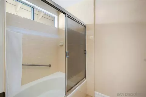Bath - 17526 Saint Andrews, Poway, CA 92064 photo 2 of 5