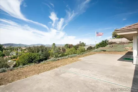Exterior - 17526 Saint Andrews, Poway, CA 92064 photo 6 of 6