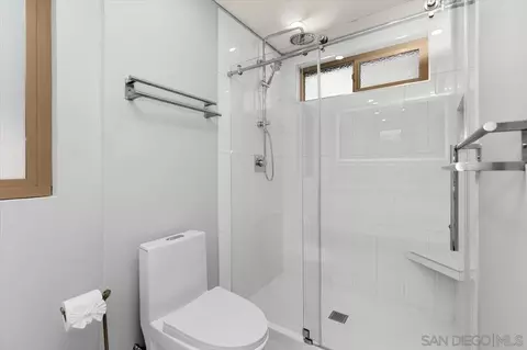 Bath - 3501 N Sundown, Oceanside, CA 92056 photo 4 of 4