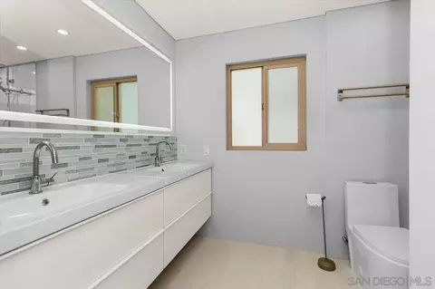 Bath - 3501 N Sundown, Oceanside, CA 92056 photo 3 of 4