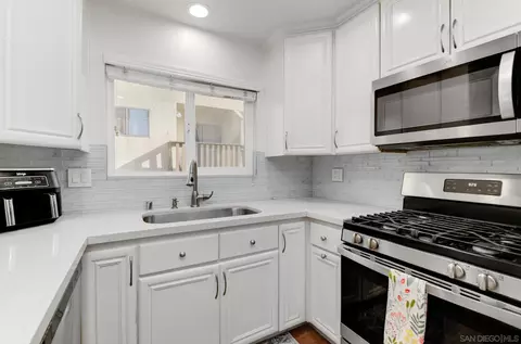 3631 Lemona #C, San Diego, CA 92105