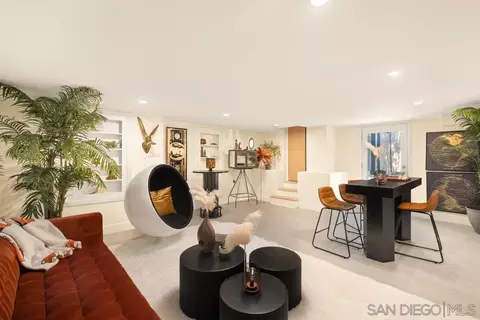 Living - 526 Saxony, Encinitas, CA 92024 photo 2 of 4