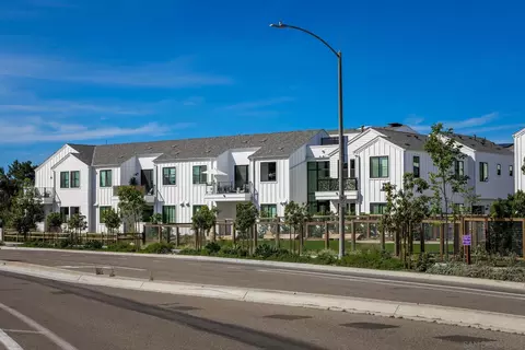 1107 Catania Ct #208, Encinitas, CA 92024