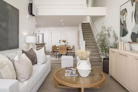 1107 Catania Ct #208, Encinitas, CA 92024