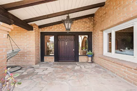 Exterior - 1951 Cloverdale Rd, Escondido, CA 92027 photo 12 of 17