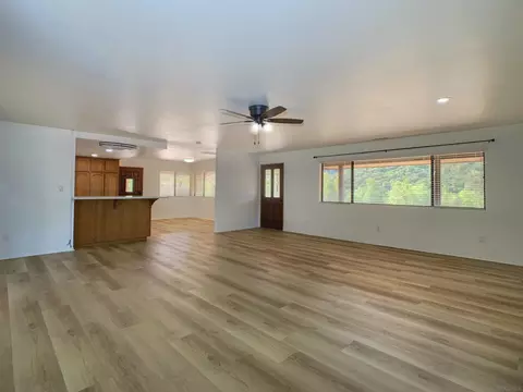 Living - 1394 Peutz Valley Rd, Alpine, CA 91901 photo 4 of 7