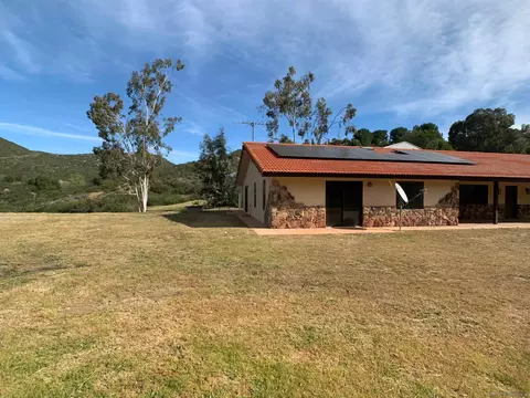 Exterior - 1394 Peutz Valley Rd, Alpine, CA 91901 photo 2 of 20