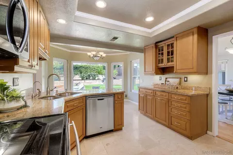 13976 Country Creek Rd, Poway, CA 92064 photo 8