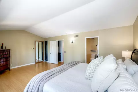 13976 Country Creek Rd, Poway, CA 92064 photo 18