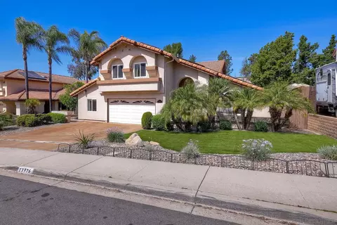 13976 Country Creek Rd, Poway, CA 92064 photo 2
