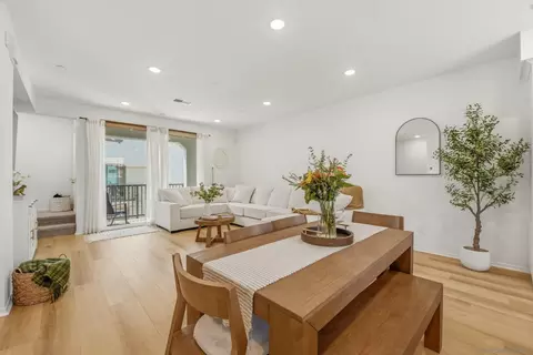 Dining - 433 Jupiter Gln, Escondido, CA 92025 photo 1 of 2