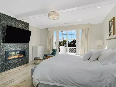 Bedroom - 120 I Ave, Coronado, CA 92118 photo 2 of 5