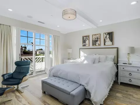 Bedroom - 120 I Ave, Coronado, CA 92118 photo 3 of 5
