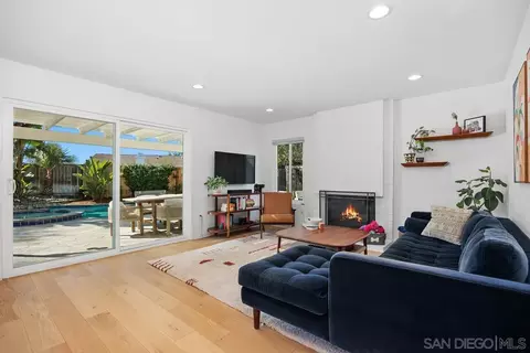 6429 La Vanco Ct, Carlsbad, CA 92009 photo 17