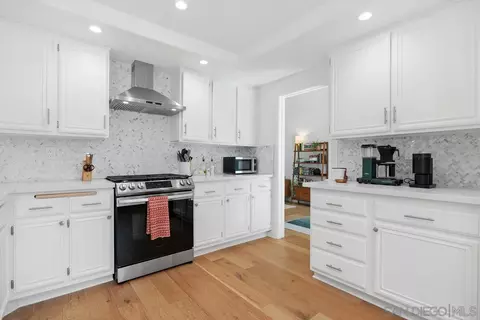6429 La Vanco Ct, Carlsbad, CA 92009 photo 14