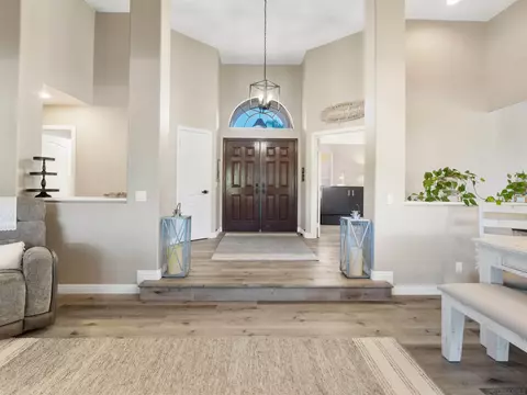 475 Summerhill Ter, Alpine, CA 91901