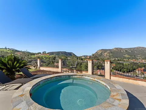 Exterior - 475 Summerhill Ter, Alpine, CA 91901 photo 1 of 3