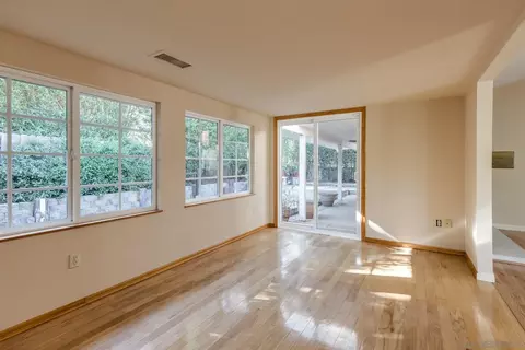 Living - 2020 Gary Ln, Escondido, CA 92026 photo 5 of 6