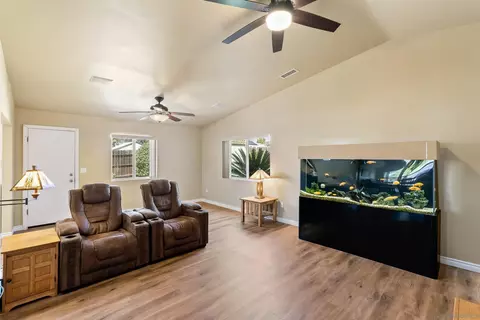 595 Verdin St, El Cajon, CA 92019 photo 12