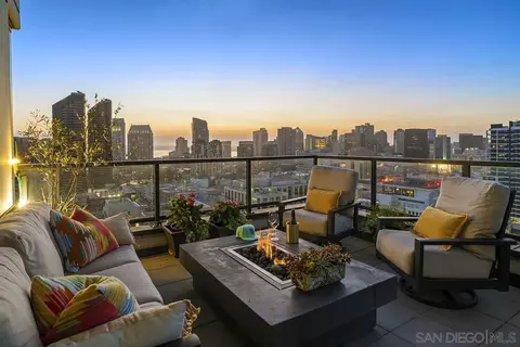 325 7th Ave #2104, San Diego, CA 92101
