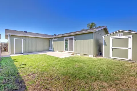 Exterior - 15935 Spring Oaks Rd #SPC 34, El Cajon, CA 92021 photo 6 of 7