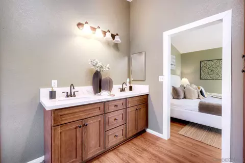 Bath - 15935 Spring Oaks Rd #SPC 34, El Cajon, CA 92021 photo 4 of 4