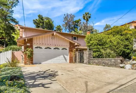 2552 Arnott St, San Diego, CA 92110