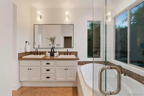 674 Caylpso Pl, Encinitas, CA 92024 photo 32