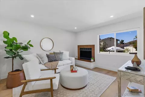 1572 Stone Edge Cir, El Cajon, CA 92021