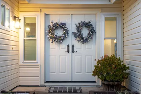 Entry Way - 10354 Settle Rd, Santee, CA 92071 photo 1 of 2