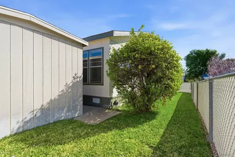 Exterior - 27701 Murrieta Rd #SPC 76, Menifee, CA 92586 photo 1 of 3