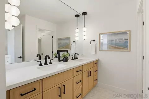 2003 Caminito Circulo Norte, La Jolla, CA 92037 photo 23