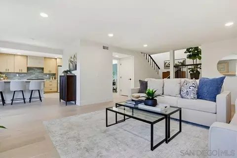 2003 Caminito Circulo Norte, La Jolla, CA 92037 photo 7