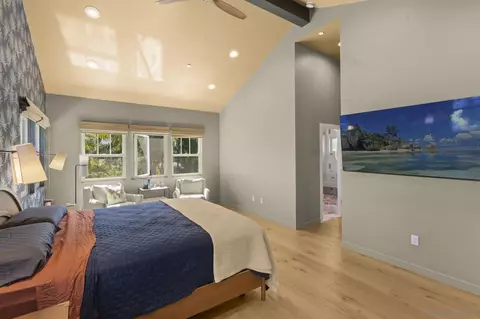 Bedroom - 418 Parkwood Ln, Encinitas, CA 92024 photo 6 of 6
