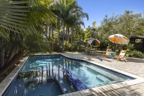 Exterior - 418 Parkwood Ln, Encinitas, CA 92024 photo 8 of 23