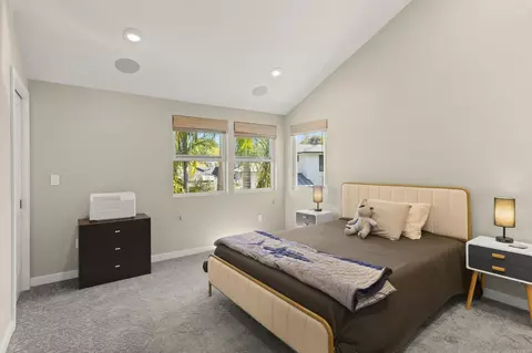 Bedroom - 418 Parkwood Ln, Encinitas, CA 92024 photo 3 of 6