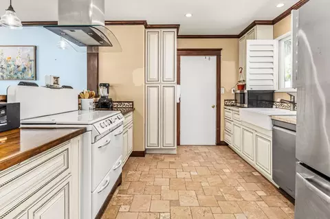 Kitchen - 3448 Trophy, La Mesa, CA 91941 photo 3 of 6