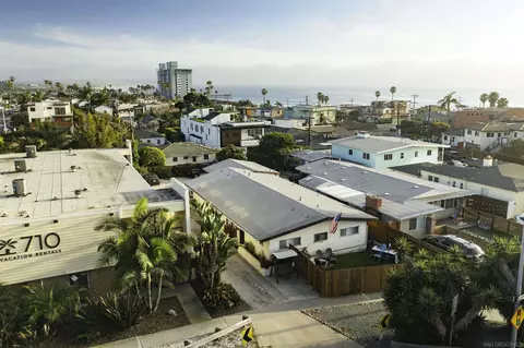 4980-82 La Jolla Blvd, San Diego, CA 92109
