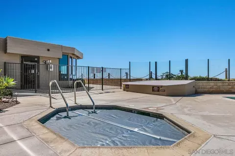 Exterior - 205 S Helix Ave #65, Solana Beach, CA 92075 photo 3 of 3