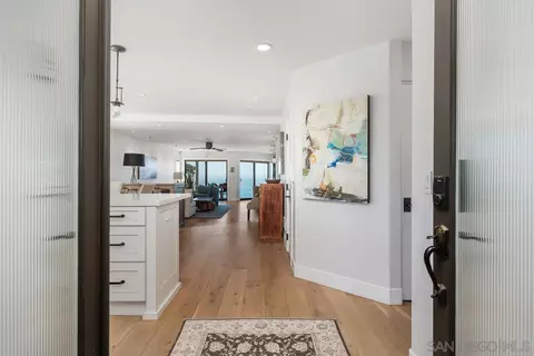 Entry Way - 205 S Helix Ave #65, Solana Beach, CA 92075 photo 1 of 2