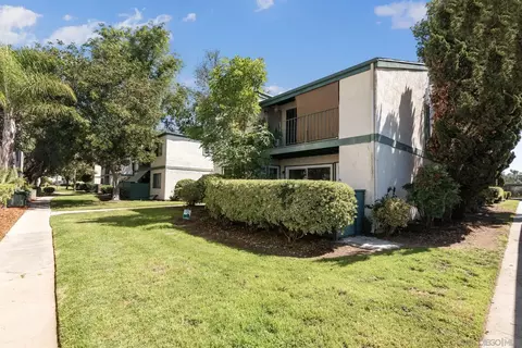1811 E Grand Ave #105, Escondido, CA 92027